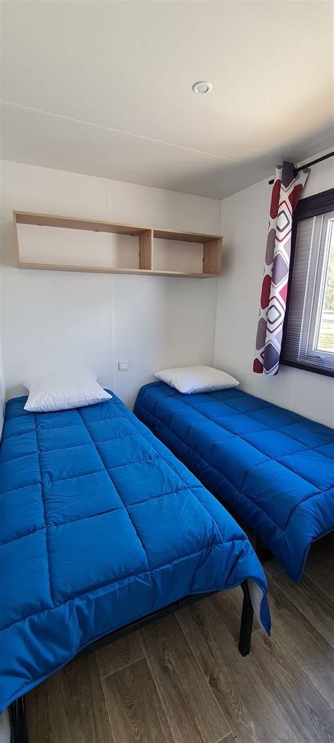 Chambres .